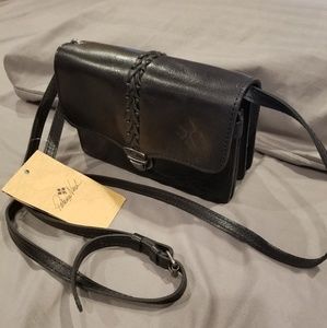 Patricia Nash - Bianco Braided crossbody Organizer